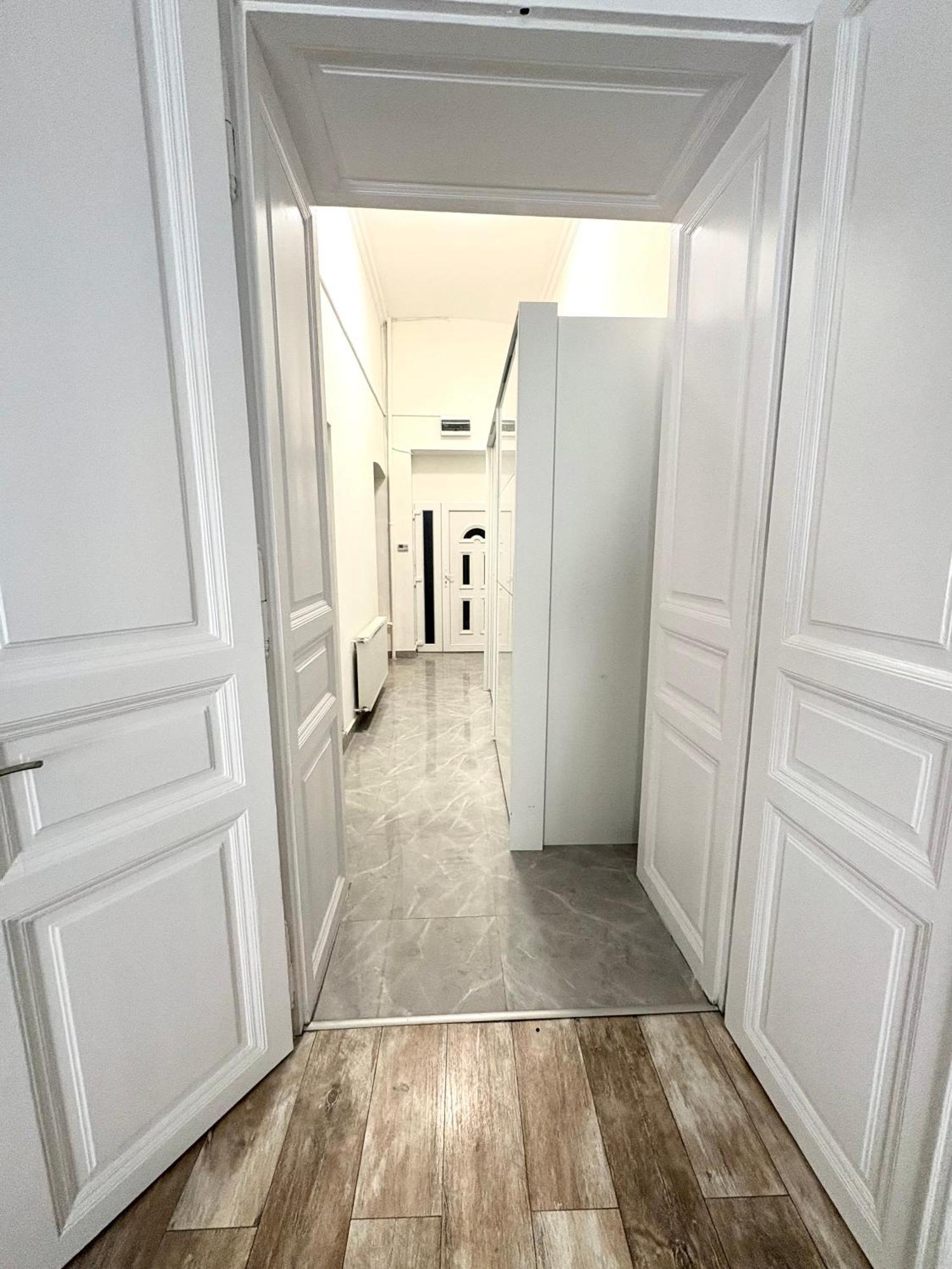 Rakoczi Apartment Budapest